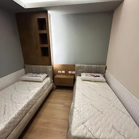 San Pietro 1-st Floor Apartament *